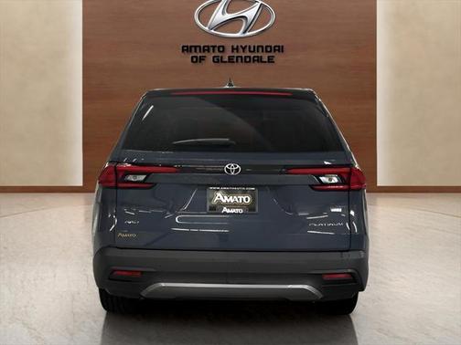 2024 Toyota Grand Highlander Platinum