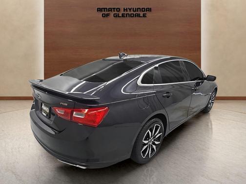 Dark Ash Metallic 2023 Chevrolet Malibu FWD RS