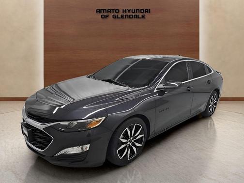 Dark Ash Metallic 2023 Chevrolet Malibu FWD RS