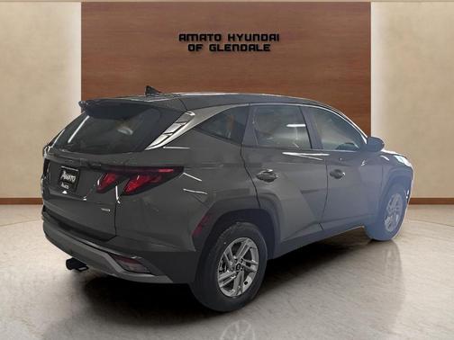 Hampton Gray 2026 Hyundai TUCSON SE