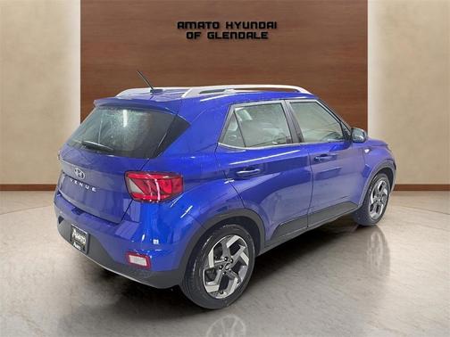 2024 Hyundai VENUE SEL