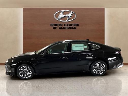 2025 Hyundai SONATA Hybrid Limited