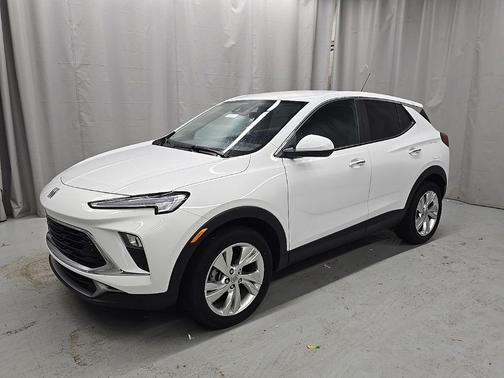 Summit White 2025 Buick Encore GX Preferred