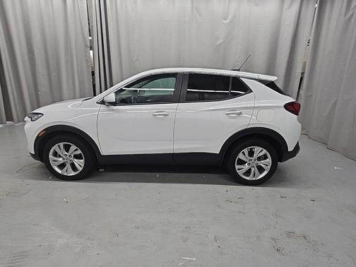 Summit White 2025 Buick Encore GX Preferred