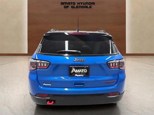 2025 Jeep Compass Trailhawk