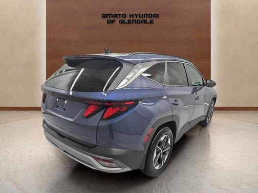 Phantom Black 2026 Hyundai TUCSON SEL
