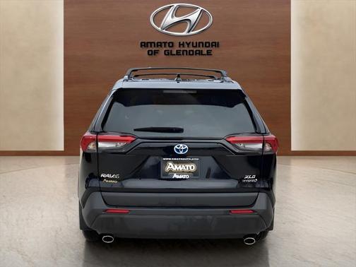 2024 Toyota RAV4 Hybrid XLE Premium