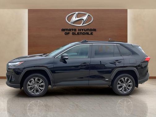 2024 Toyota RAV4 Hybrid XLE Premium