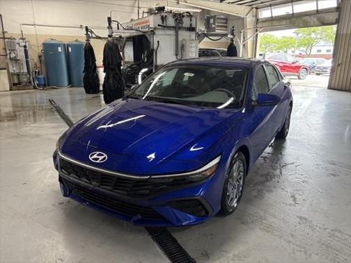 2025 Hyundai ELANTRA HEV Blue