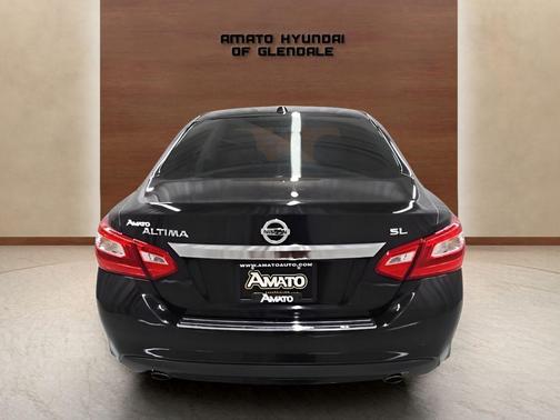 Super Black 2017 Nissan Altima 2.5 SL