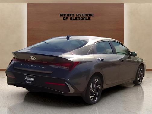2025 Hyundai ELANTRA Sport