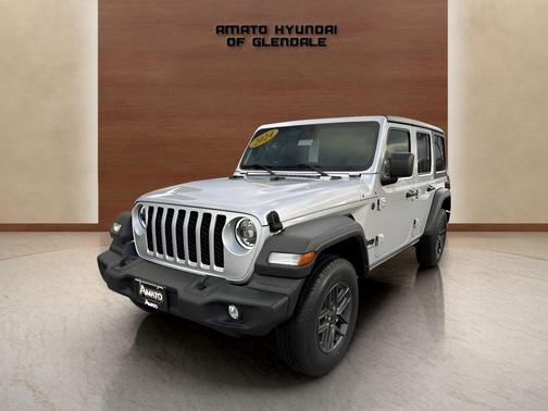 Silver Zynith Clearcoat 2024 Jeep Wrangler Sport S