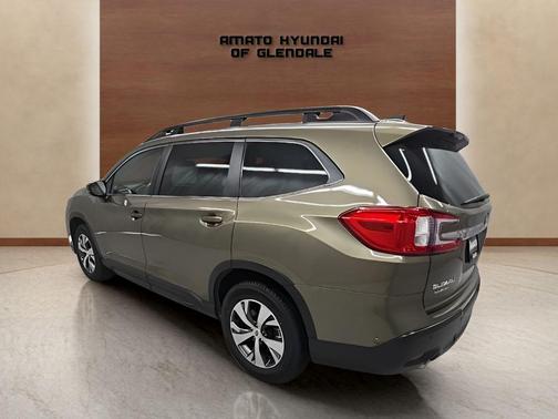 Green Metallic 2025 Subaru Ascent Premium 7-Passenger