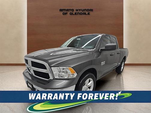 2024 RAM 1500 Classic SLT