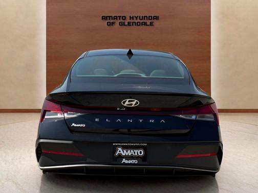 Abyss Black 2025 Hyundai ELANTRA Sport