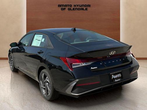 Abyss Black 2025 Hyundai ELANTRA Sport