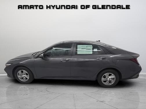 Gray 2026 Hyundai ELANTRA SE