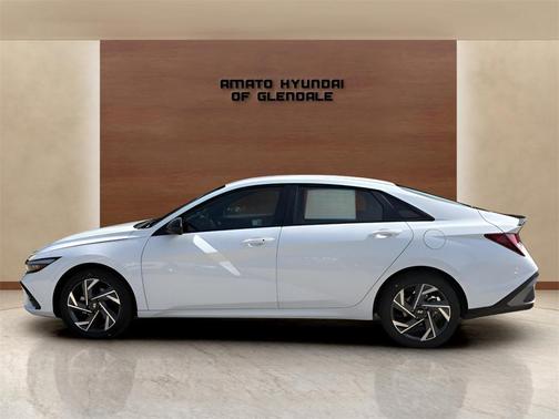 2025 Hyundai ELANTRA Sport