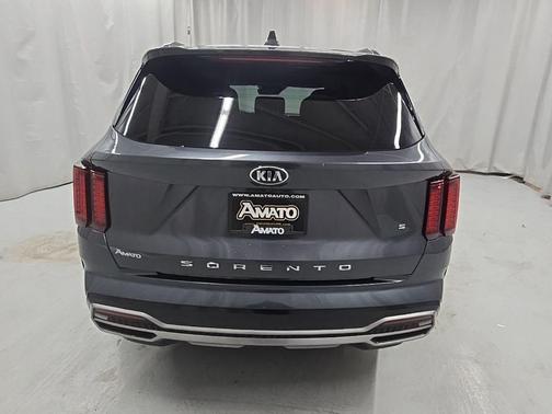 Gravity Grey 2021 Kia Sorento S