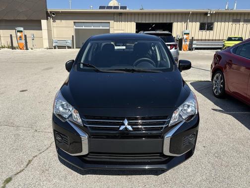 2024 Mitsubishi Mirage G4 ES