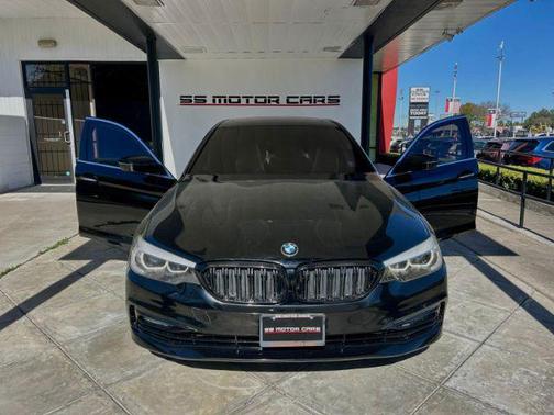2018 BMW 530 530i