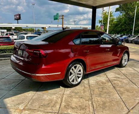 2019 Volkswagen Passat 2.0T Wolfsburg Edition