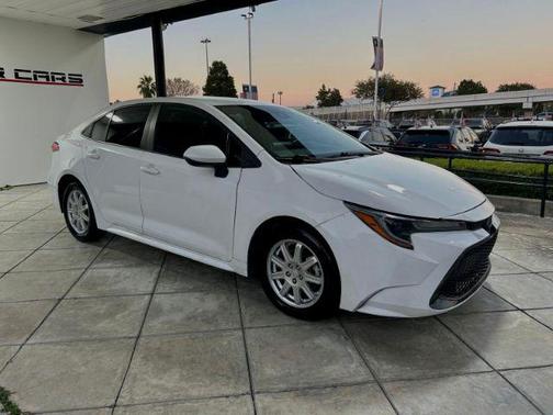 2021 Toyota Corolla LE