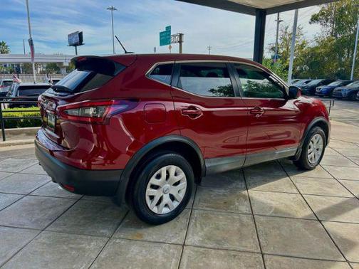 2020 Nissan Rogue Sport S