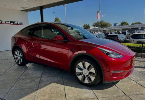 2024 Tesla Model Y Long Range Dual Motor All-Wheel Drive