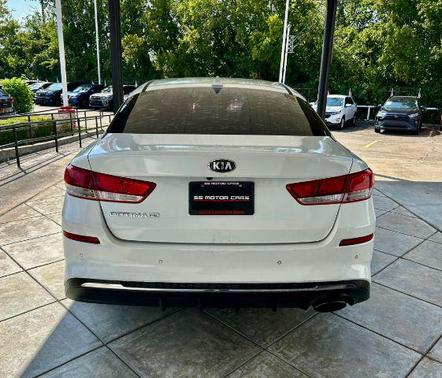 2019 Kia Optima LX