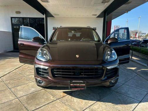2015 Porsche Cayenne Cayenne S E-Hybrid