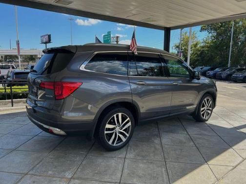 2018 Honda Pilot Touring