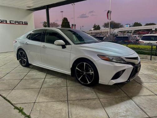 2019 Toyota Camry XSE