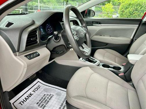 2020 Hyundai ELANTRA Limited
