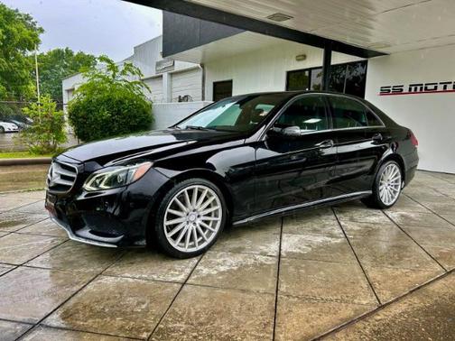 2016 Mercedes-Benz E-Class E400 Luxury Sedan