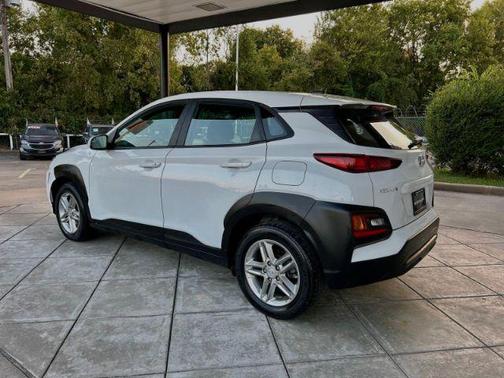 2021 Hyundai KONA SE