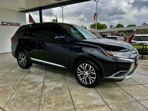 2018 Mitsubishi Outlander SE