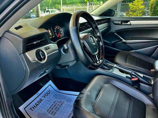 2020 Volkswagen Passat 2.0T SE