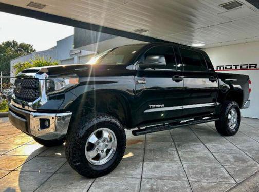 2019 Toyota Tundra SR5