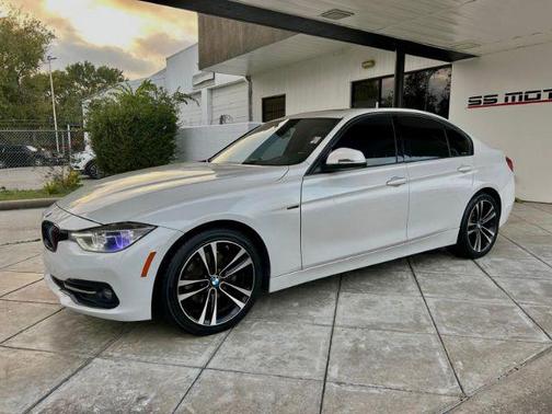 2018 BMW 330 330i SULEV Sedan