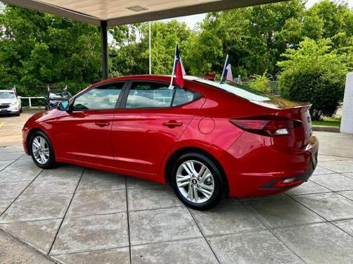 2020 Hyundai ELANTRA Limited