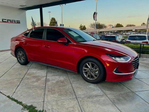 2021 Hyundai SONATA SE