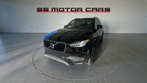 2017 Volvo XC90 T6 Momentum