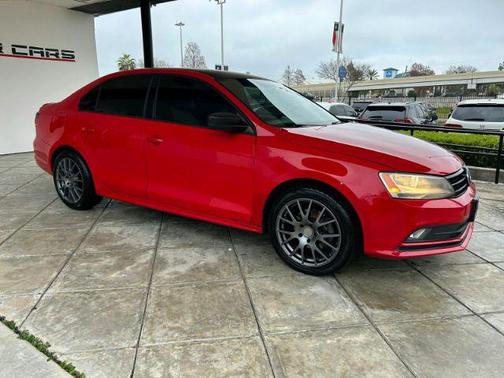 2016 Volkswagen Jetta 1.8T Sport