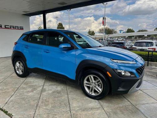 2022 Hyundai KONA SE