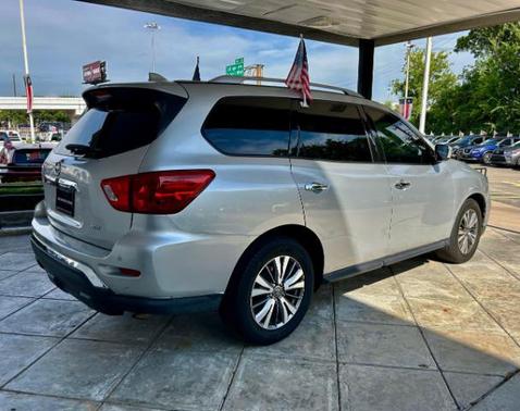 2019 Nissan Pathfinder SV