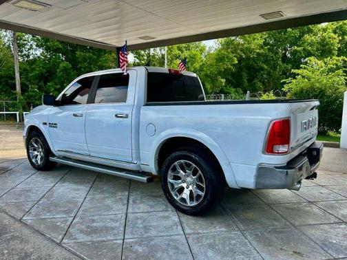 2017 RAM 1500 Limited Crew Cab 4x4 5'7' Box