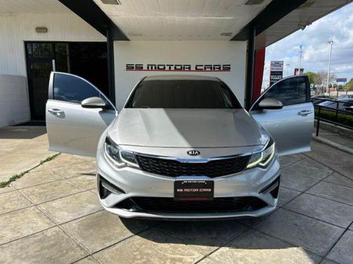 Sparkling Silver 2020 Kia Optima LX