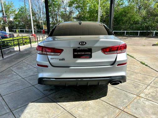 Sparkling Silver 2020 Kia Optima LX