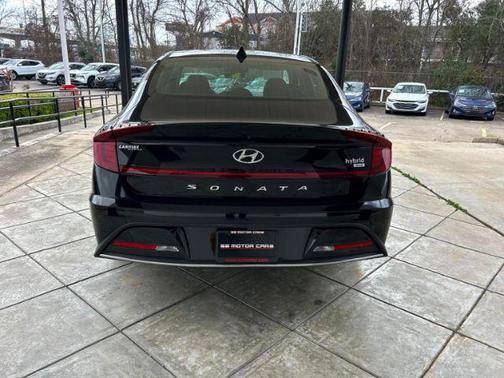 2023 Hyundai SONATA Hybrid SE